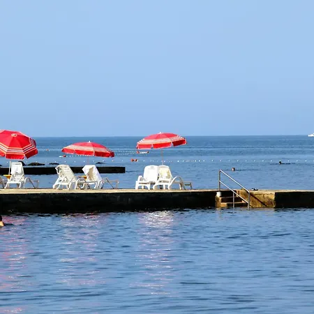 With Parking Space - 27476 Lejlighed Umag